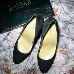 NWT Lauren by Ralph Lauren dark green suede pumps